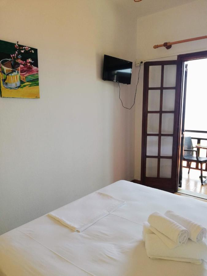 Hotel Erato Хорефто Екстериор снимка